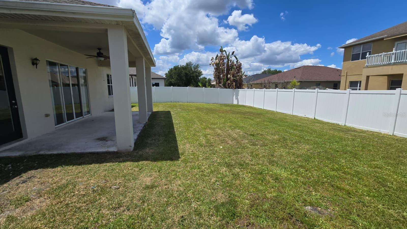 Image 15 of 16 For 20018 Oakflower Avenue