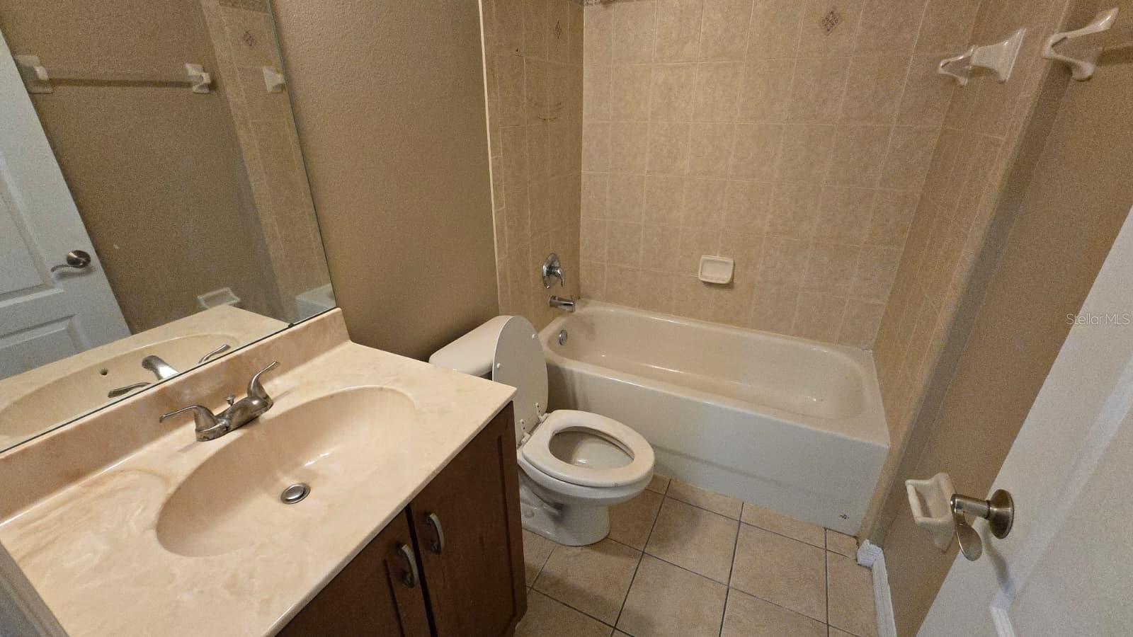 Image 6 of 16 For 20018 Oakflower Avenue