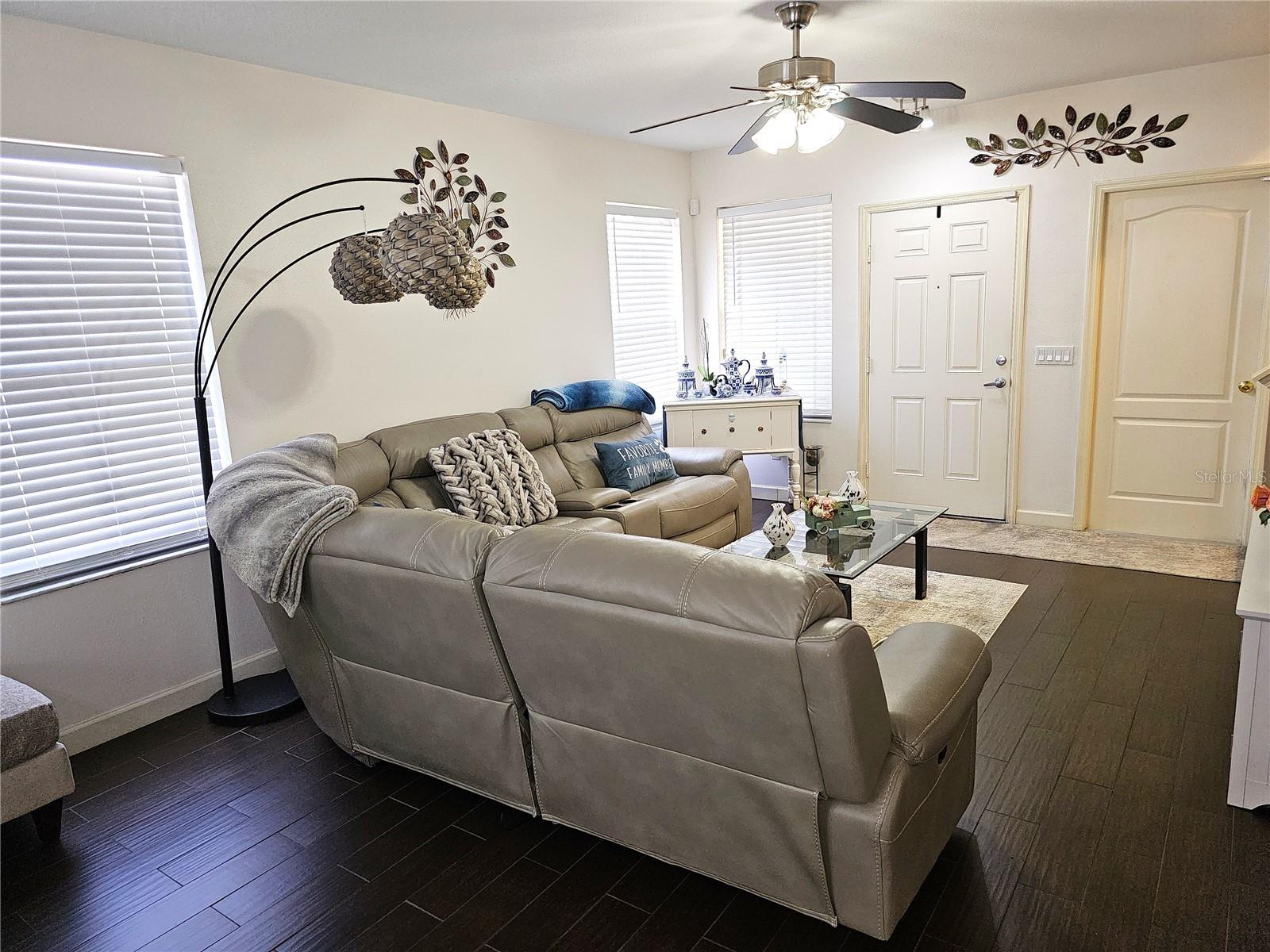 Image 7 of 59 For 1613 Mosaic Forest Drive