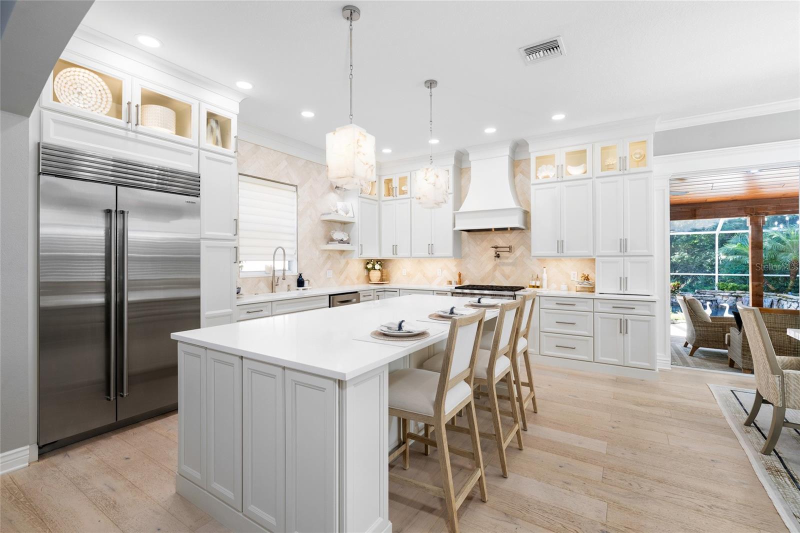 Listing photo id 11 for 9642 Gretna Green Drive