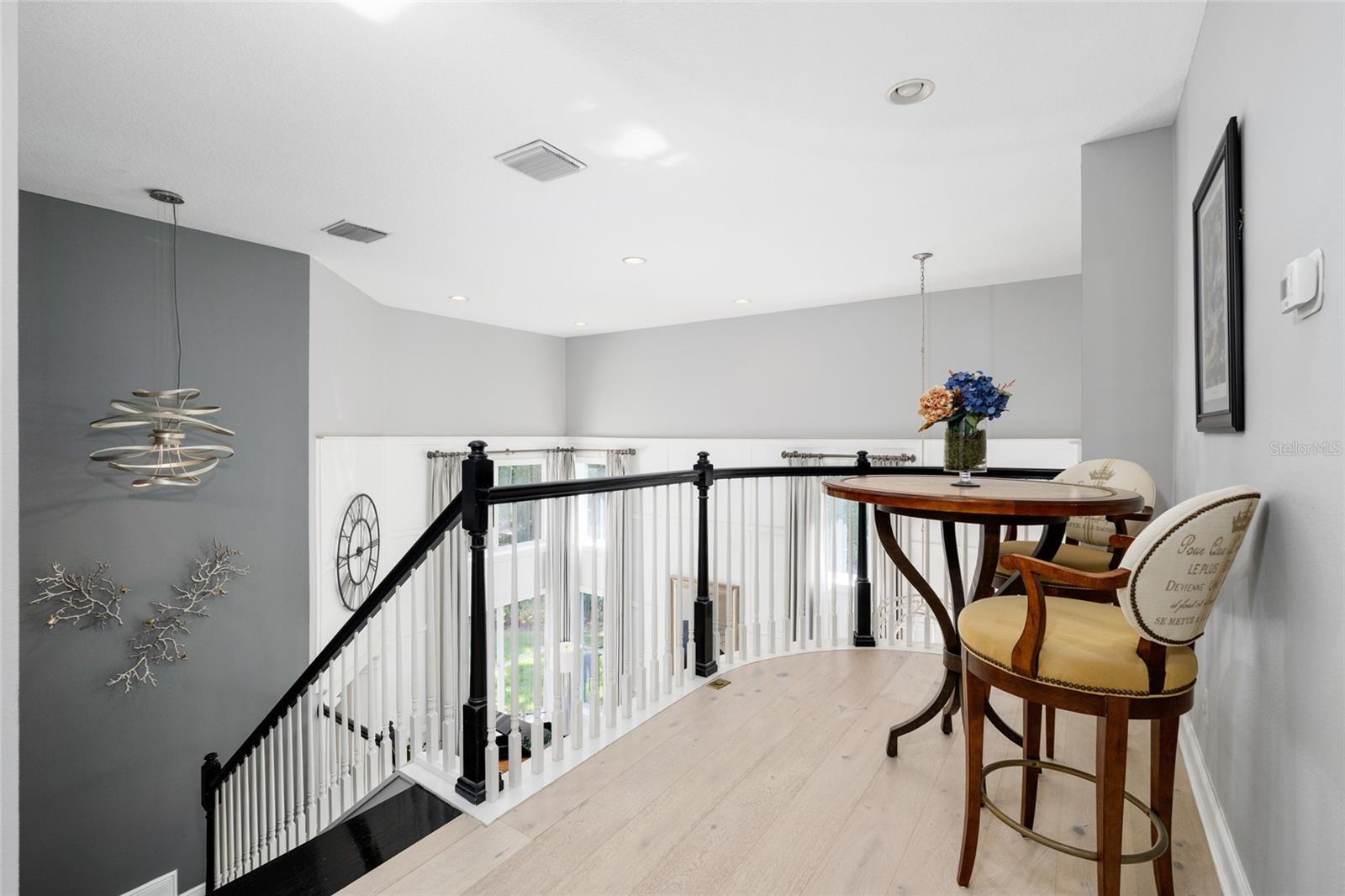 Listing photo id 16 for 9642 Gretna Green Drive