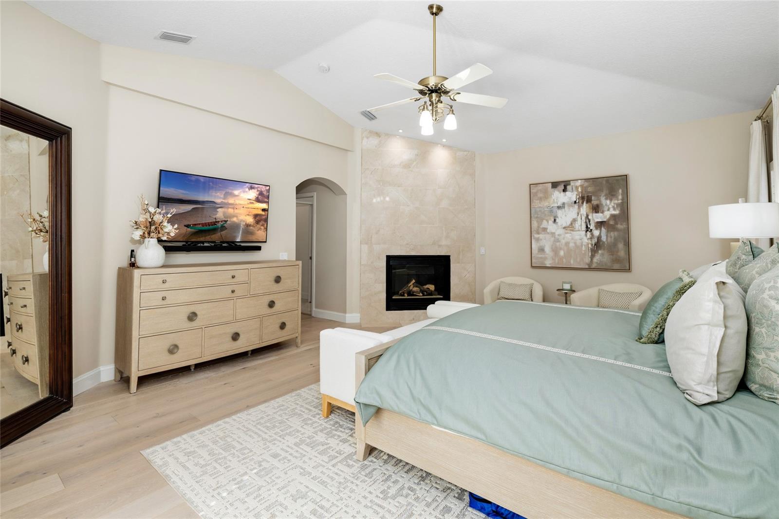 Listing photo id 20 for 9642 Gretna Green Drive