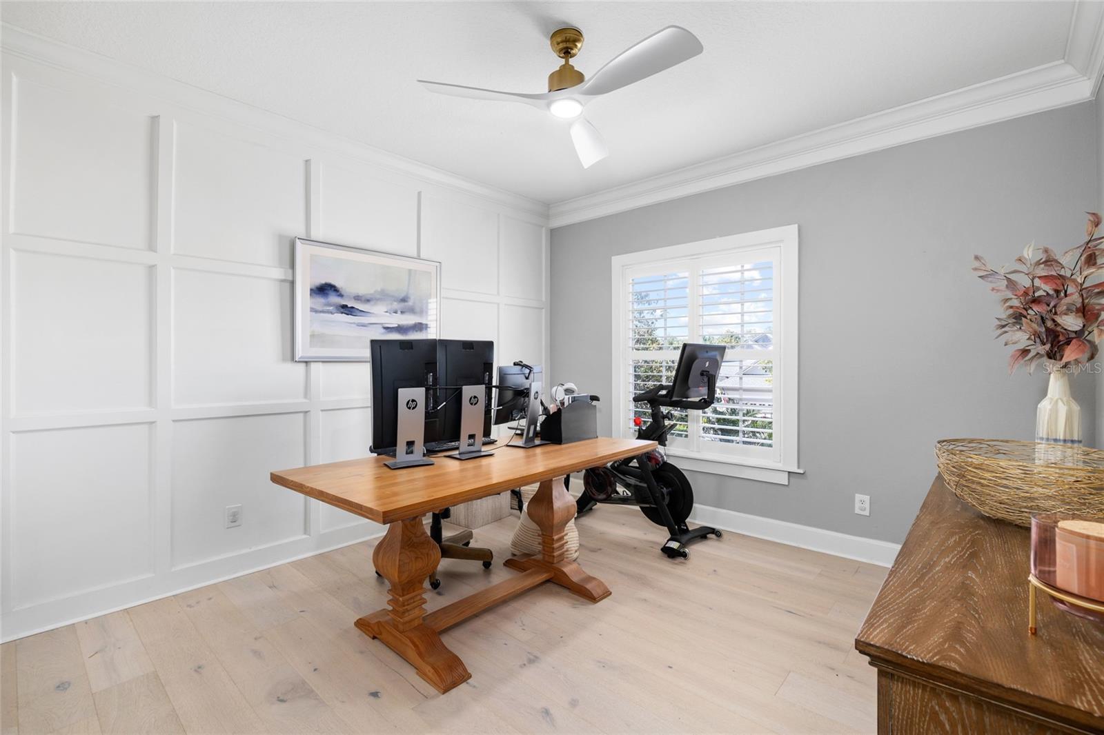 Listing photo id 25 for 9642 Gretna Green Drive