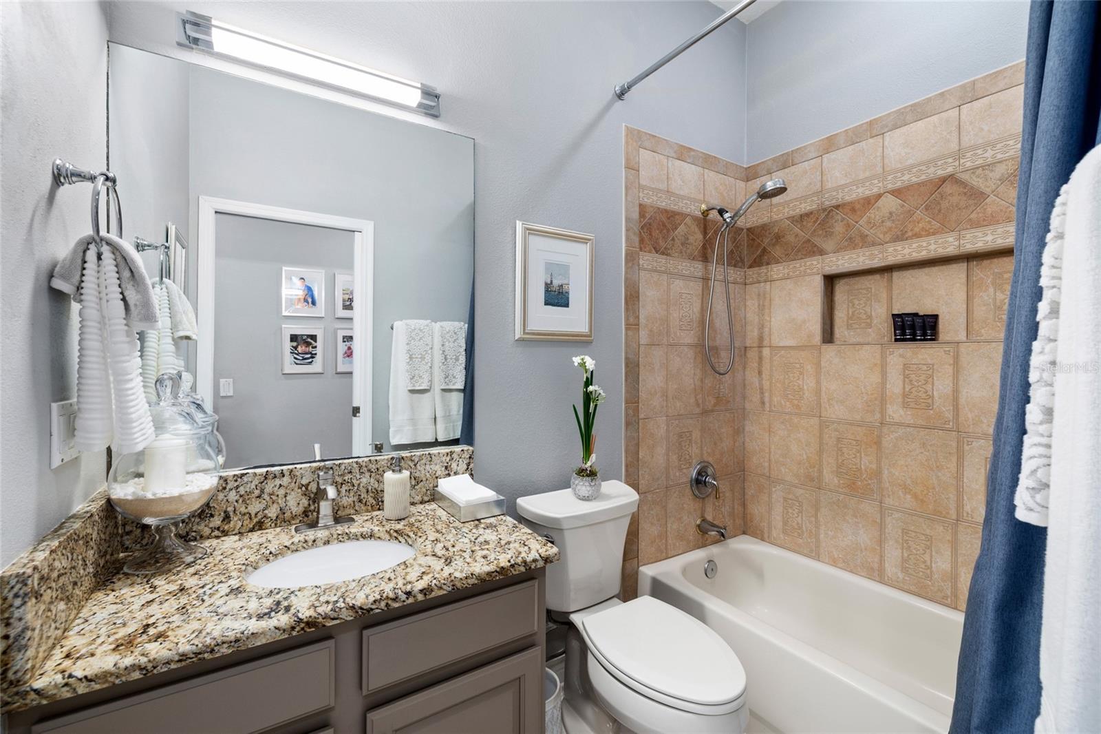 Listing photo id 31 for 9642 Gretna Green Drive