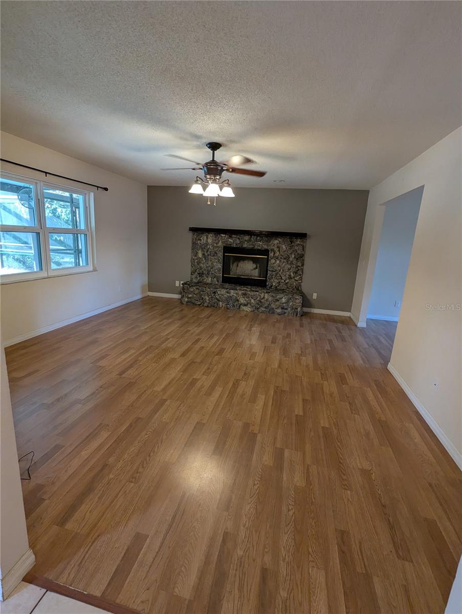 Image 21 of 38 For 37544 Tucker Road