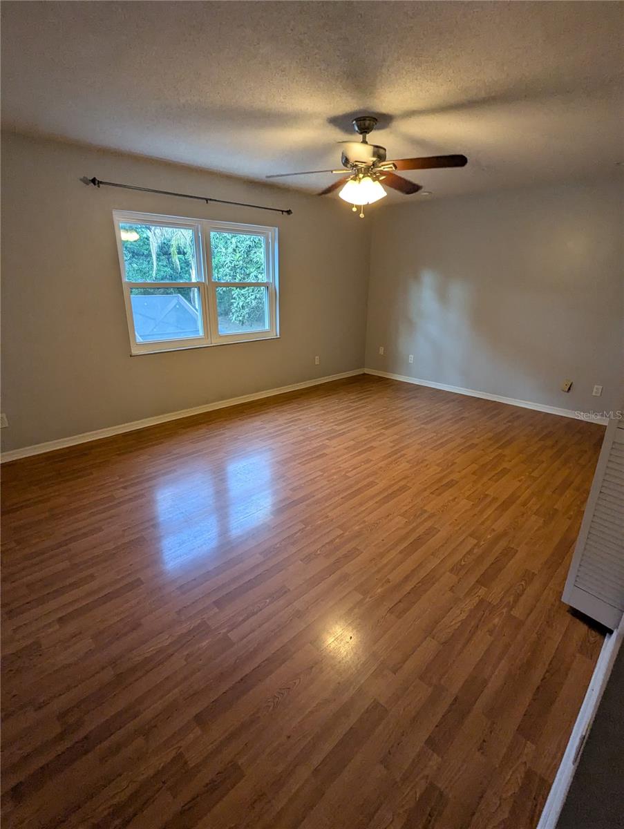 Image 28 of 38 For 37544 Tucker Road