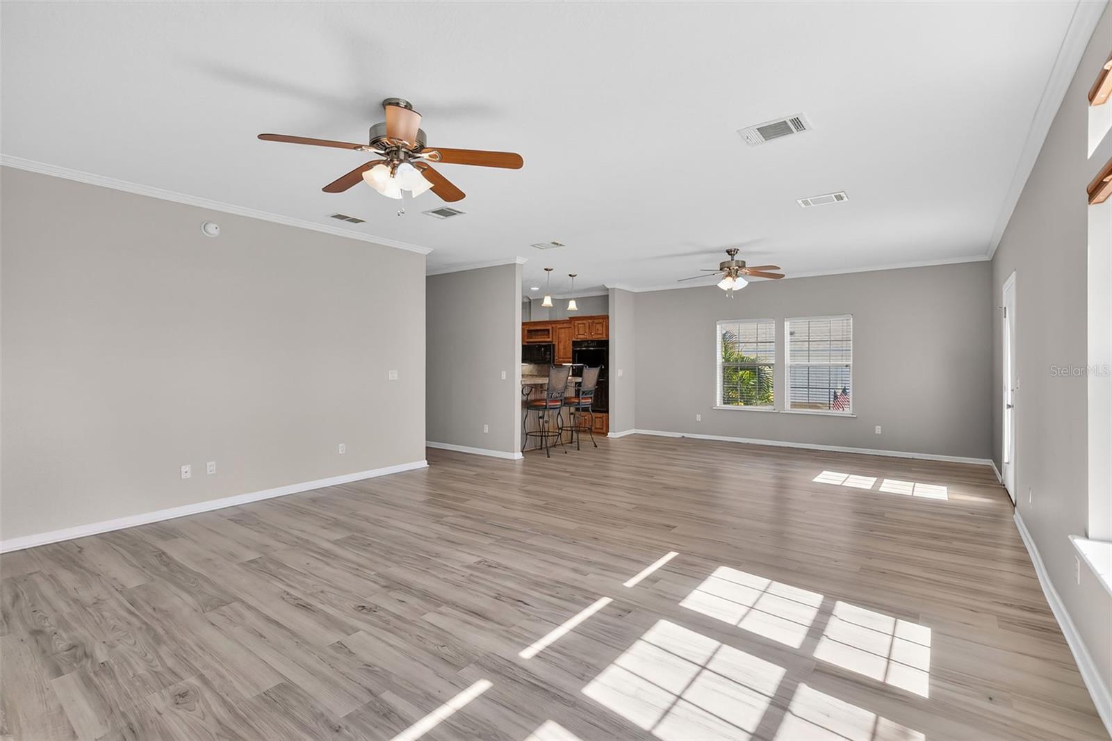 Image 15 of 39 For 530 San Clemente Circle