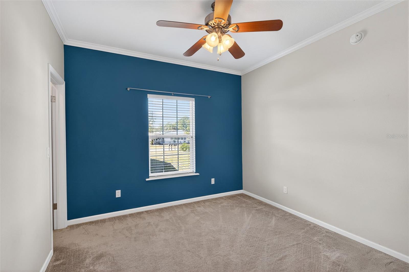 Image 19 of 39 For 530 San Clemente Circle