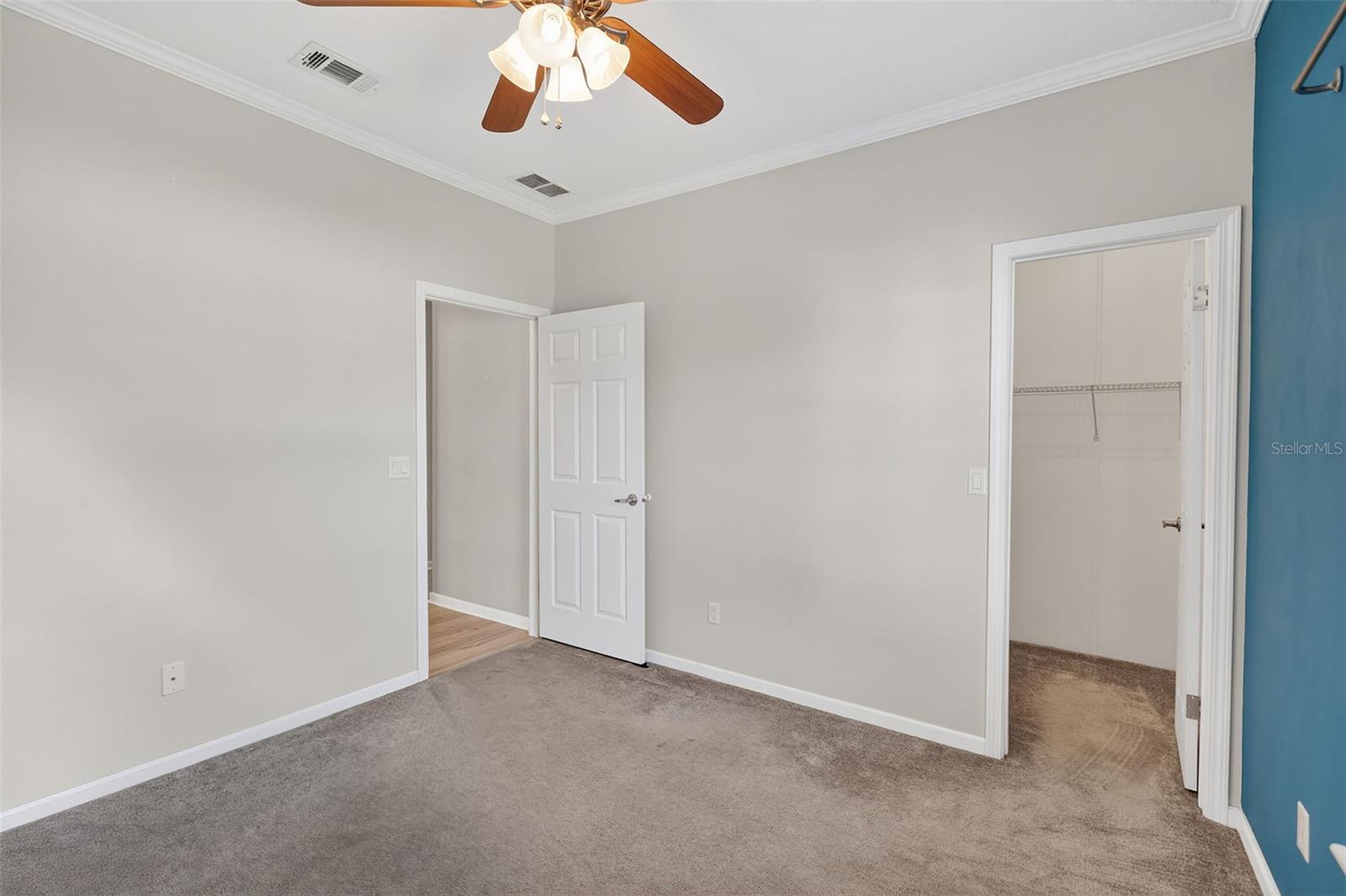 Image 20 of 39 For 530 San Clemente Circle