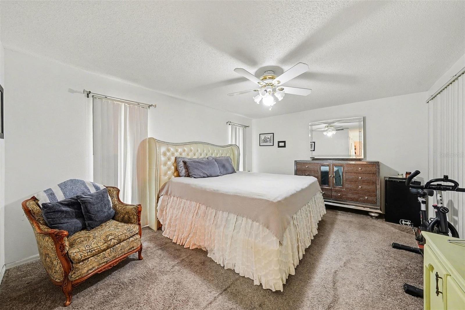 Image 10 of 22 For 8251 Earlshire Lane