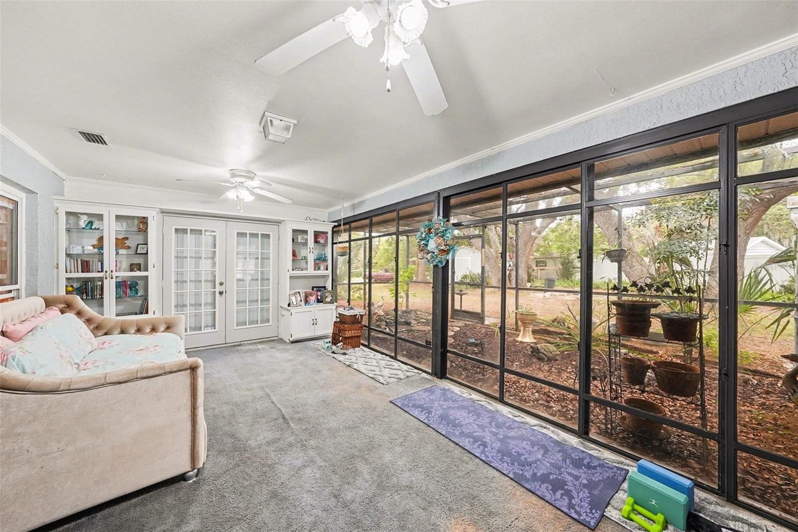 Image 15 of 22 For 8251 Earlshire Lane