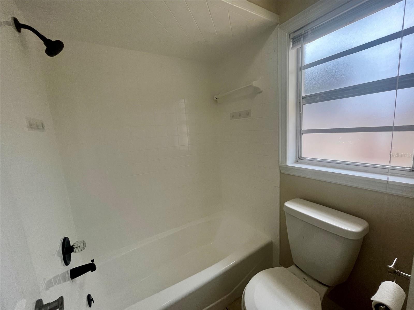 Image 13 of 15 For 505 Westland Avenue