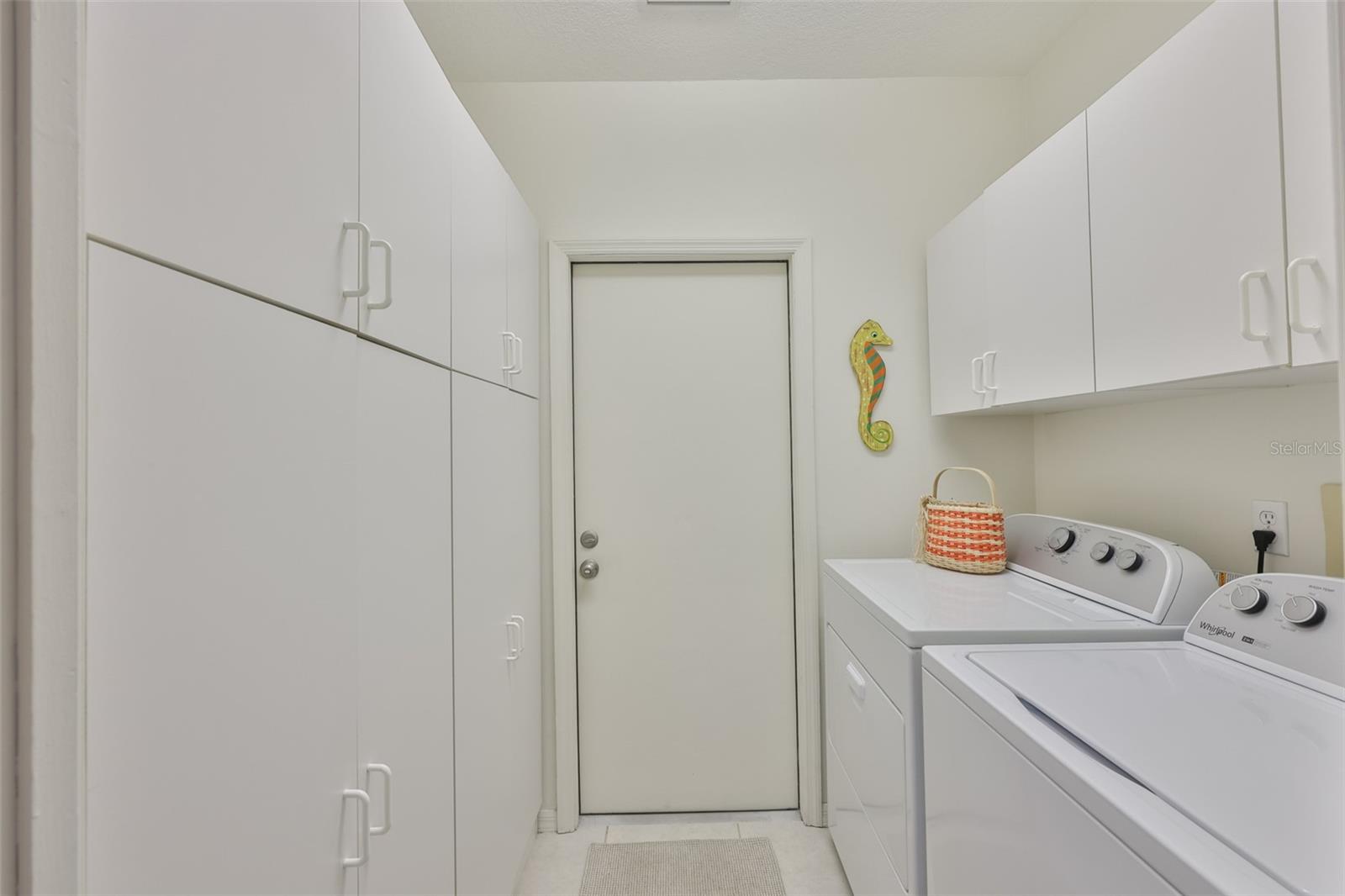 Image 13 of 29 For 1115 Golfview Woods Drive