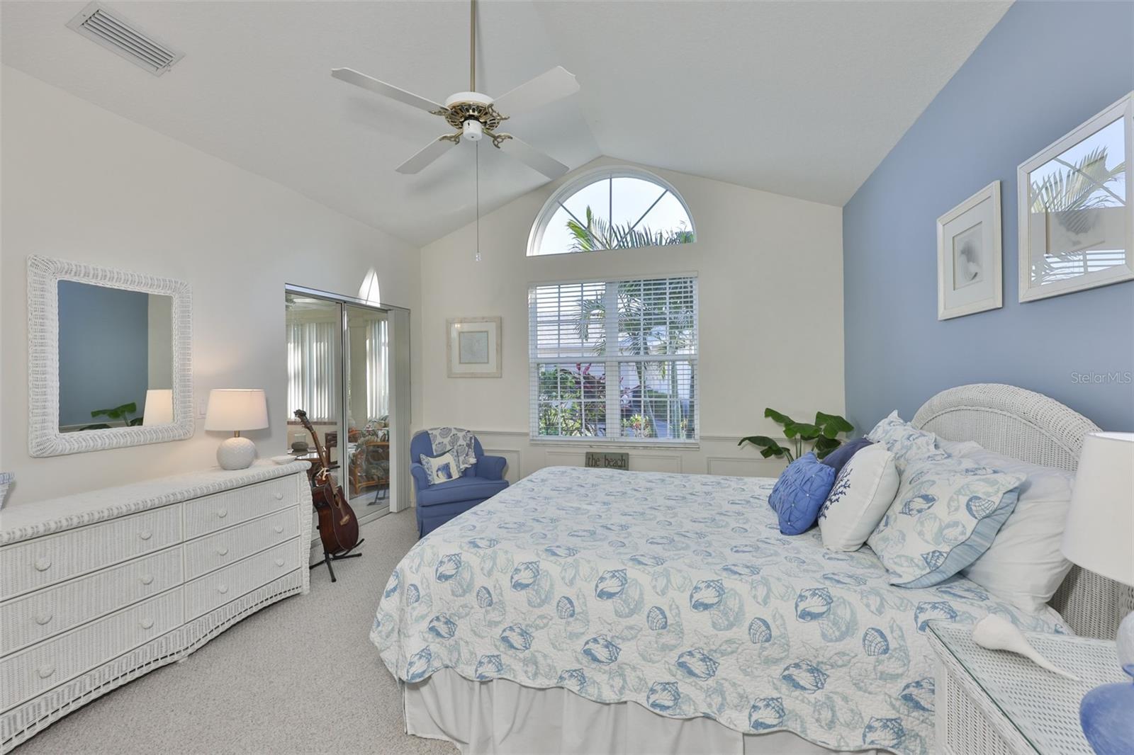 Image 15 of 29 For 1115 Golfview Woods Drive