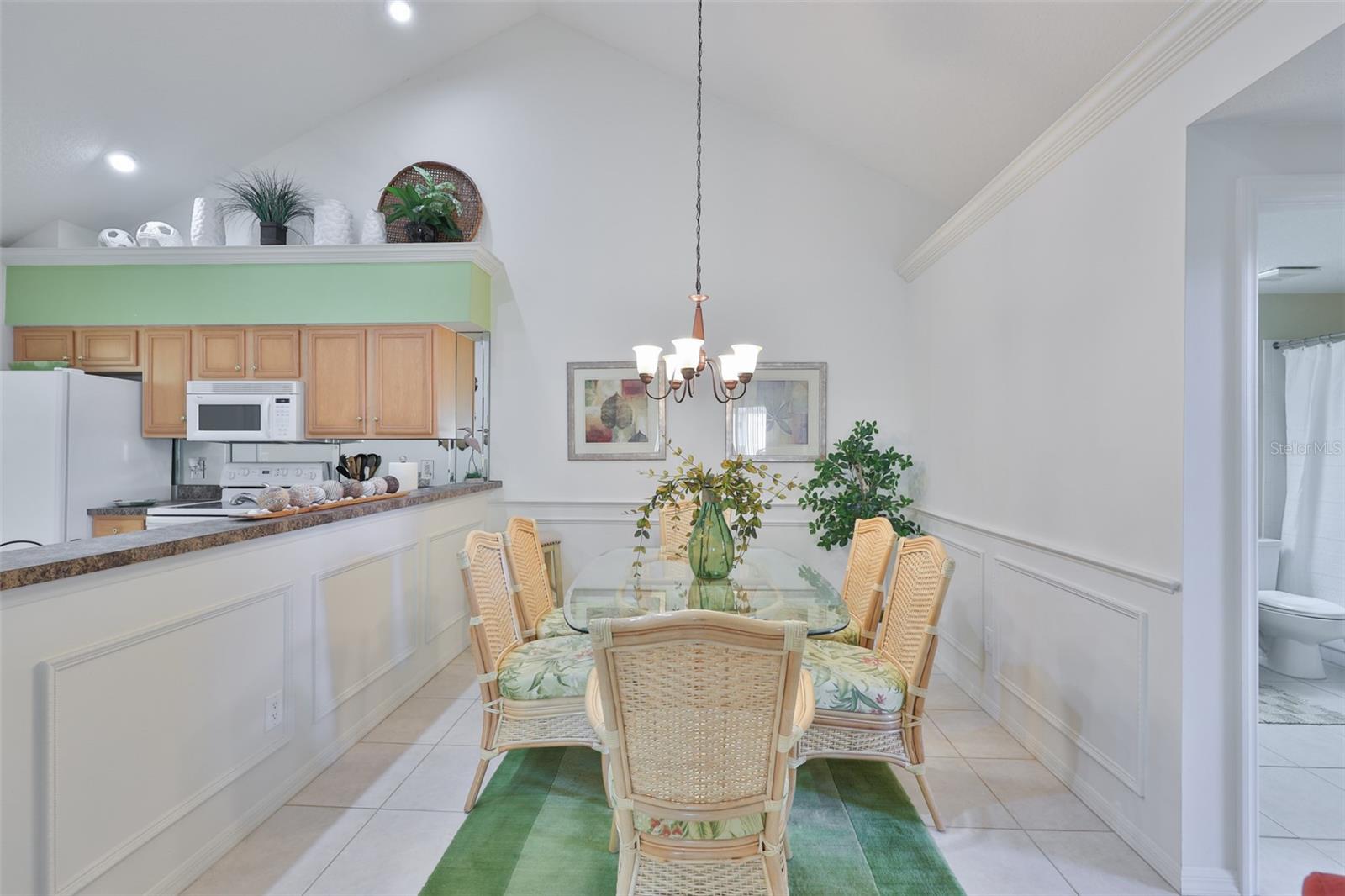 Image 9 of 29 For 1115 Golfview Woods Drive