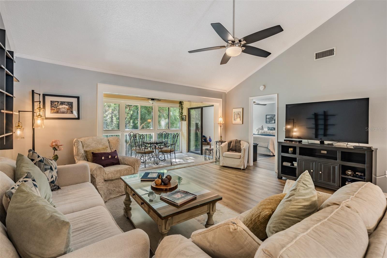 Image 15 of 45 For 1801 Lake Road 6j