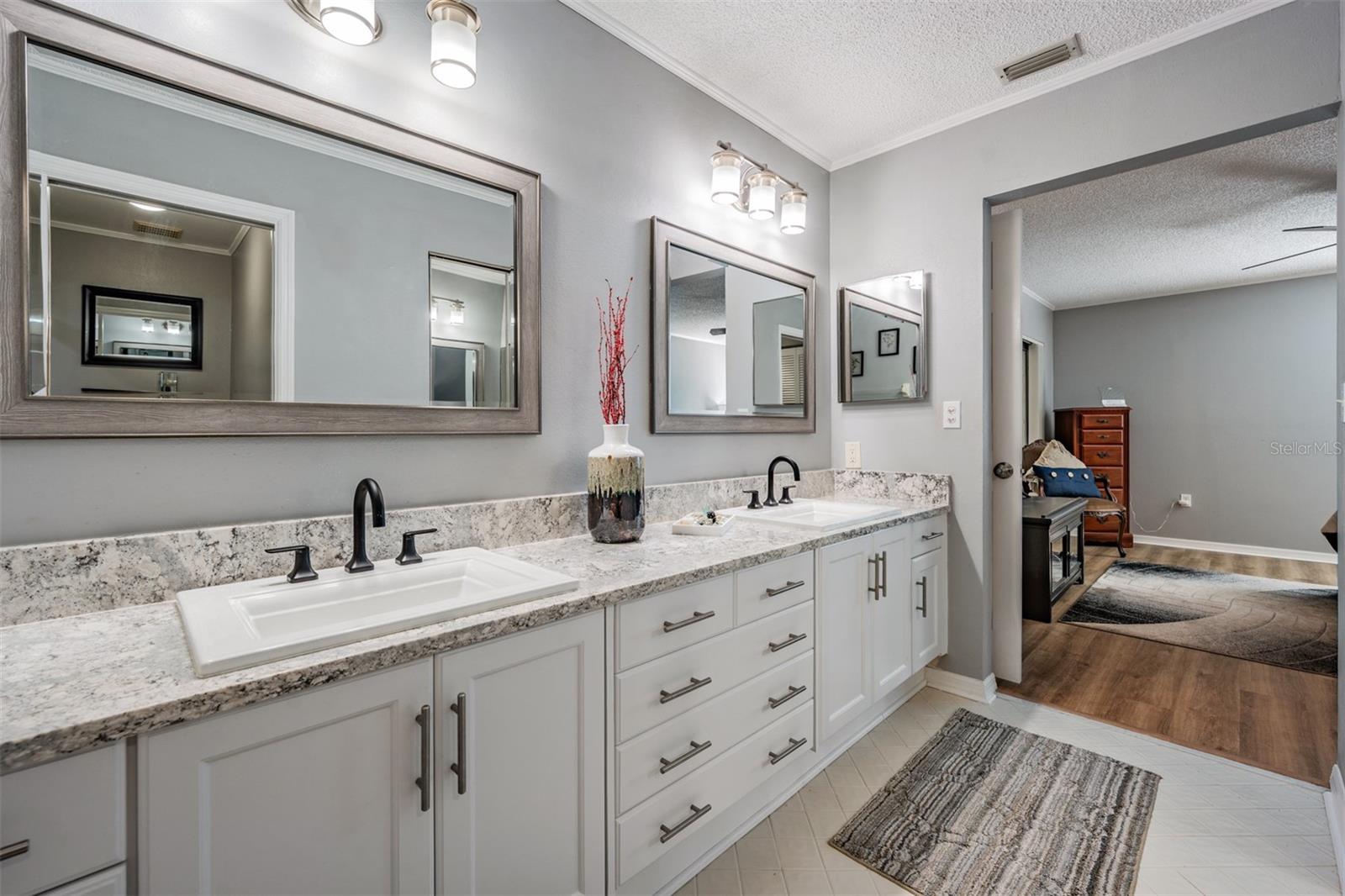 Image 22 of 45 For 1801 Lake Road 6j