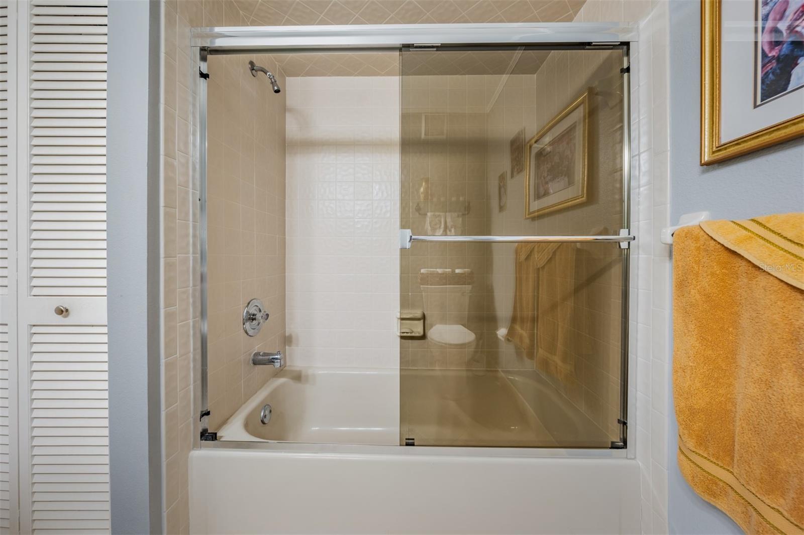 Image 26 of 45 For 1801 Lake Road 6j