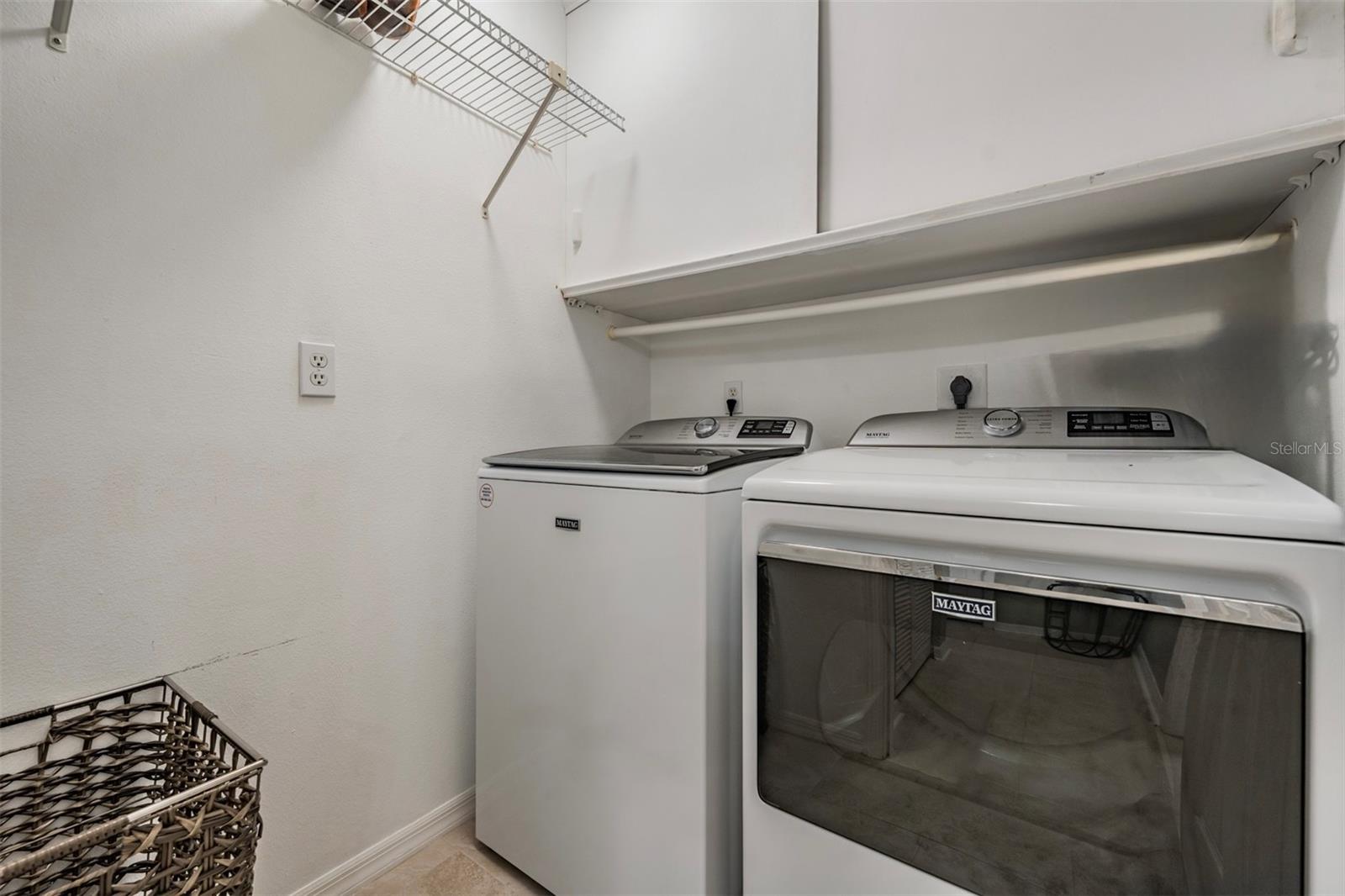 Image 27 of 45 For 1801 Lake Road 6j