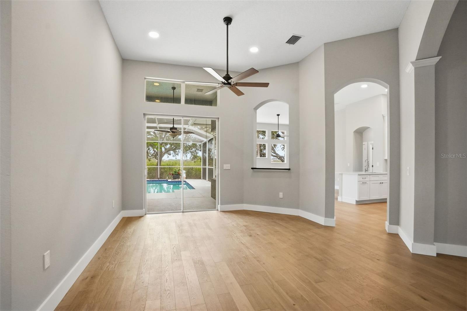 Image 12 of 93 For 1725 River Watch Boulevard