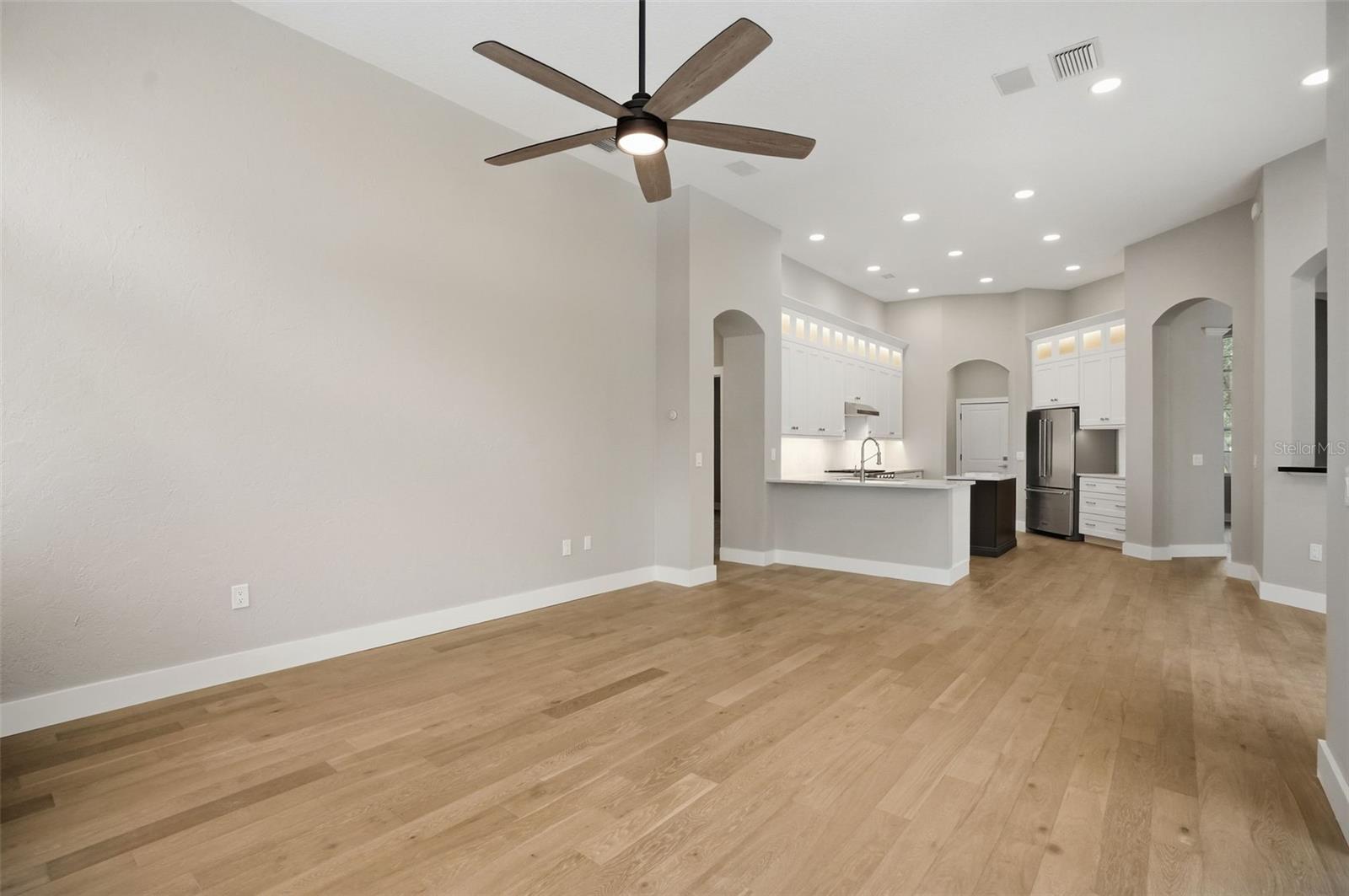 Image 15 of 93 For 1725 River Watch Boulevard