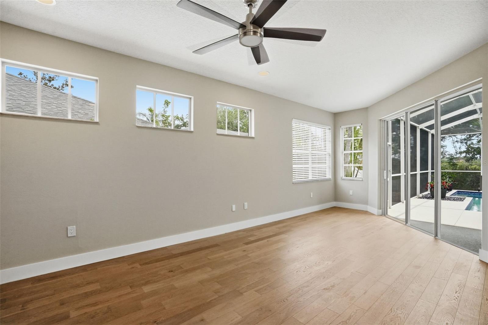 Image 31 of 93 For 1725 River Watch Boulevard