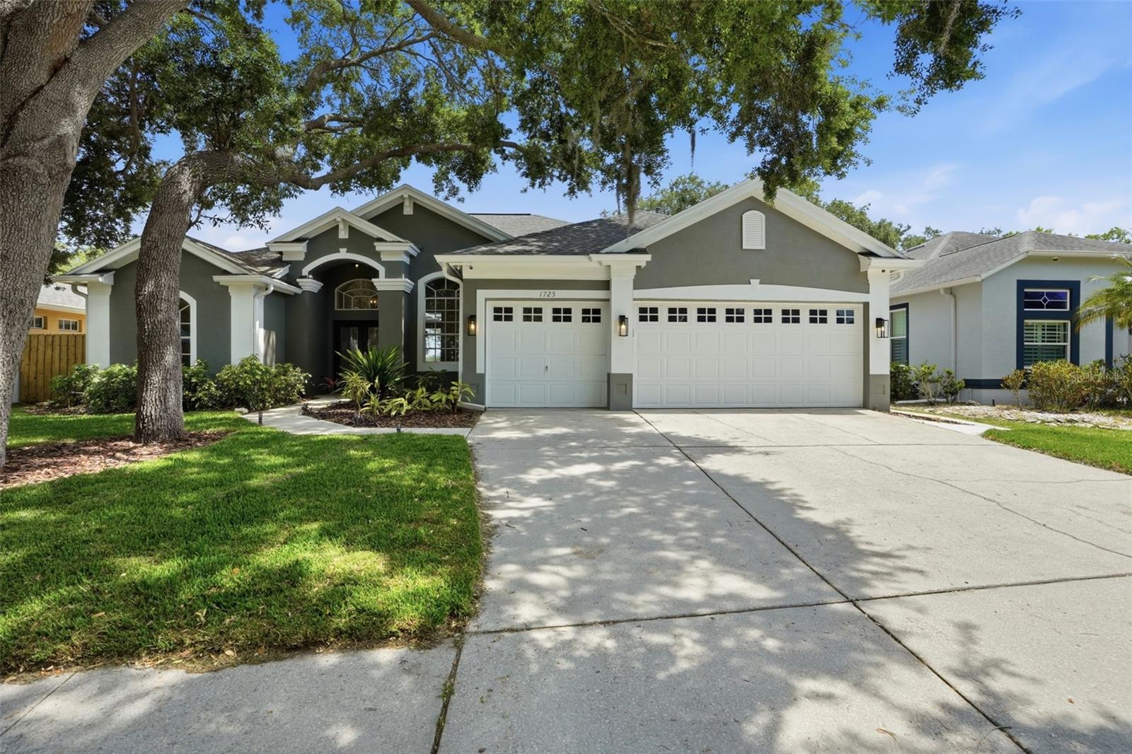 Image 4 of 93 For 1725 River Watch Boulevard
