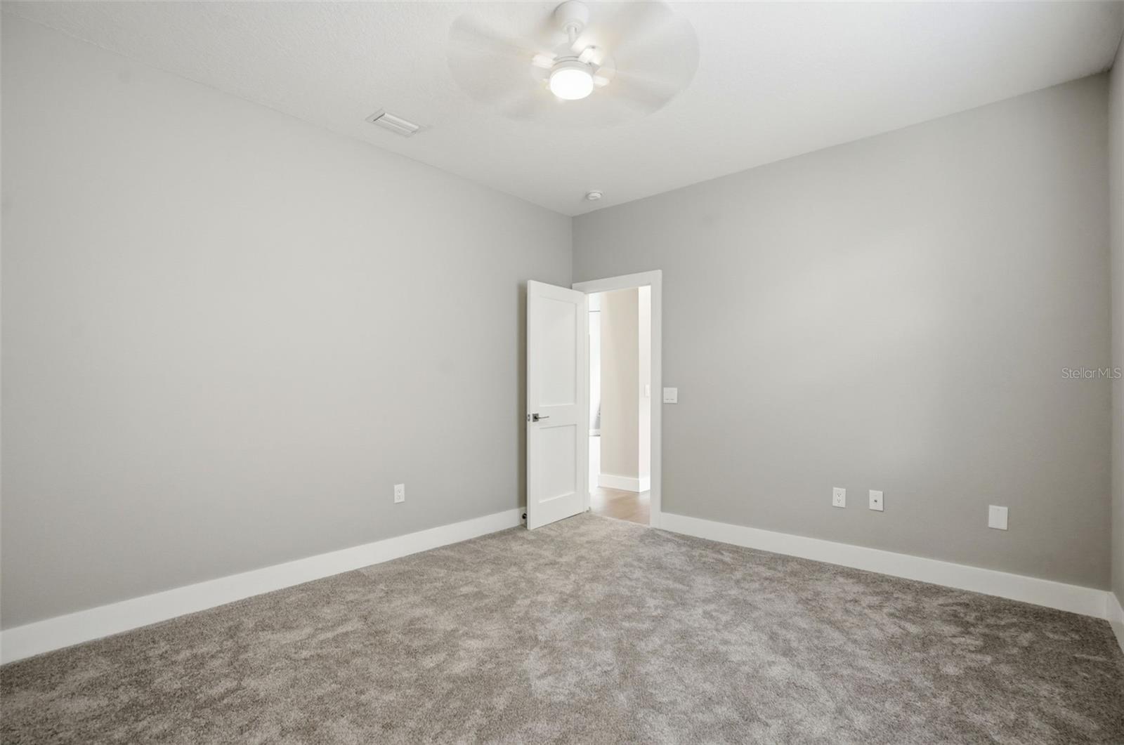 Image 47 of 93 For 1725 River Watch Boulevard