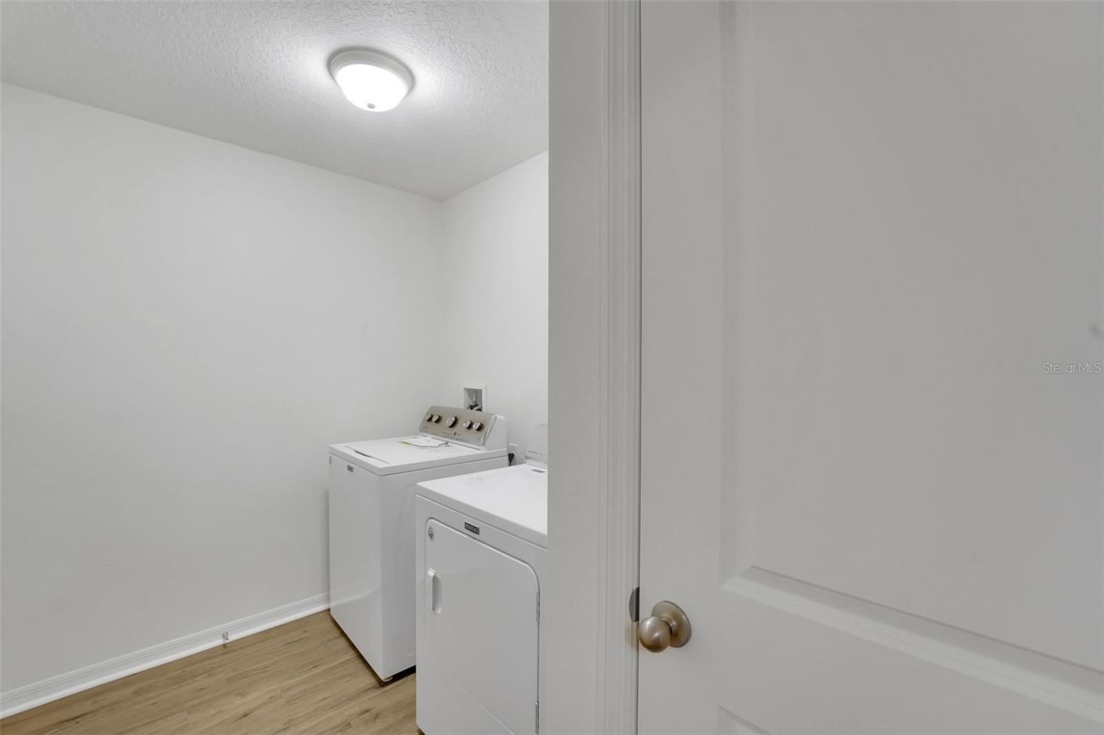 Image 18 of 26 For 2659 Rotherham Road