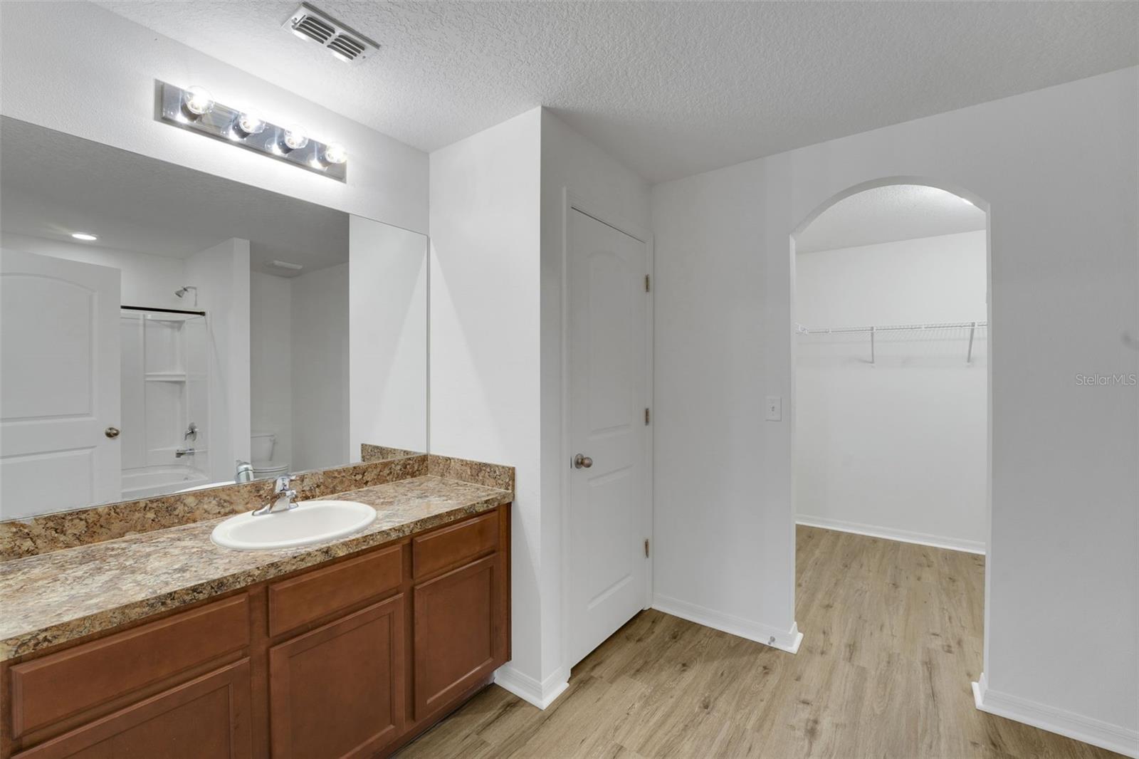 Image 9 of 26 For 2659 Rotherham Road