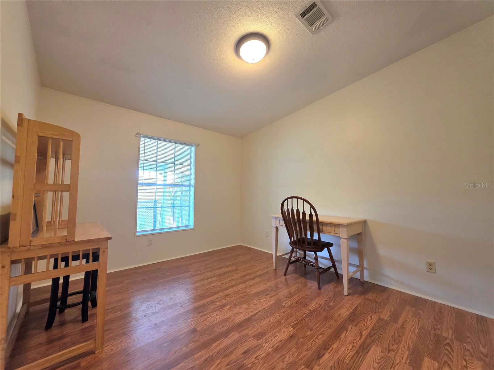 Image 29 of 64 For 37251 Lois Avenue