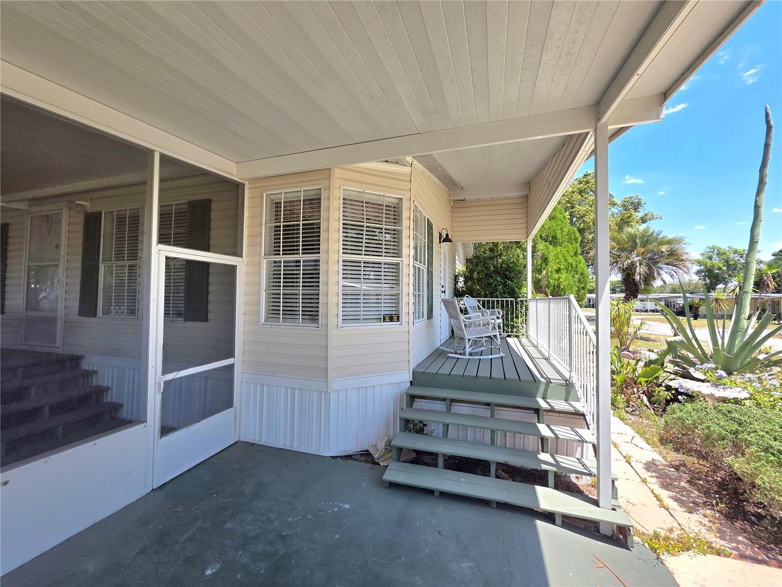 Image 32 of 64 For 37251 Lois Avenue