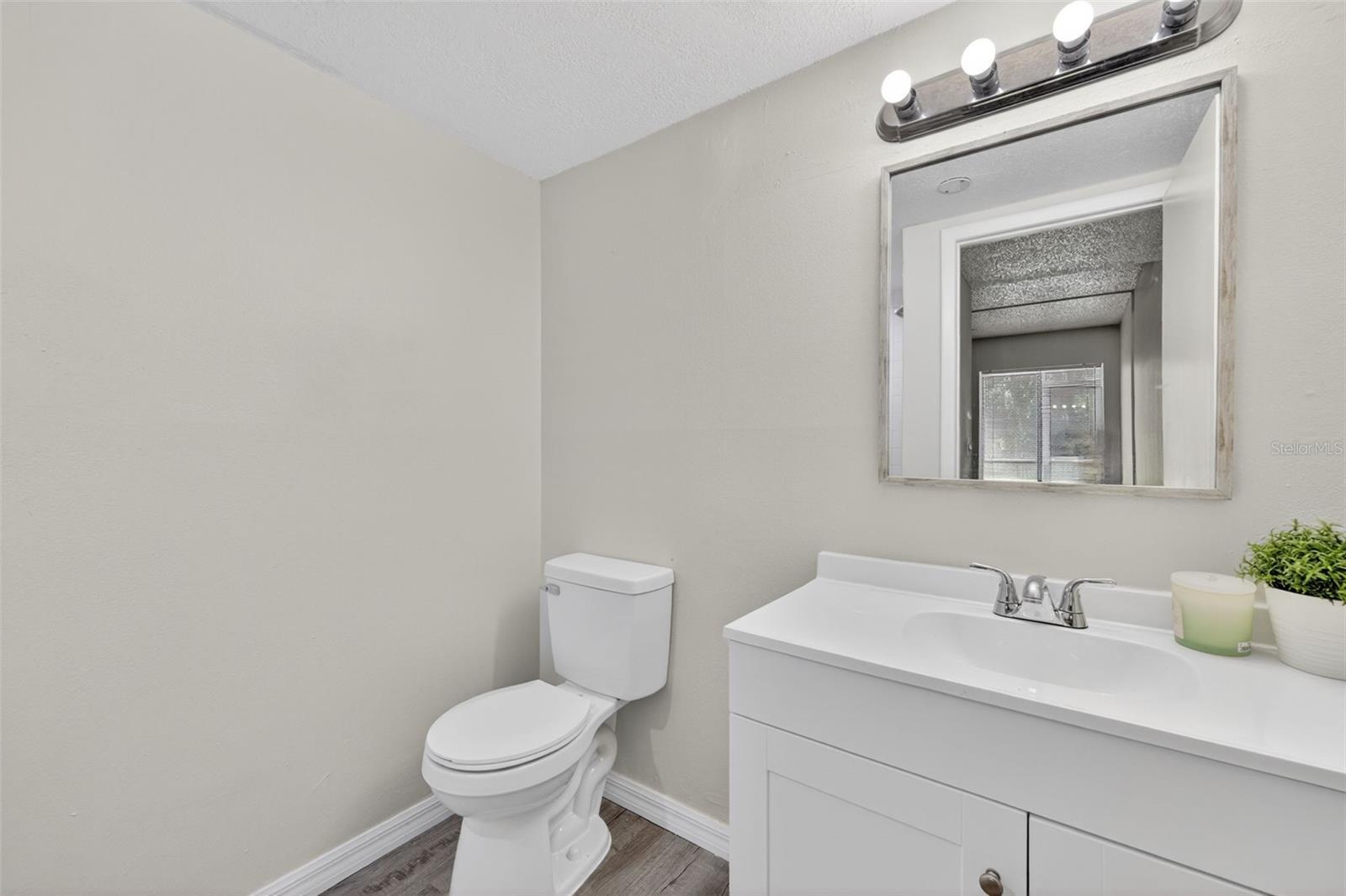 Image 10 of 29 For 11715 Raintree Village Boulevard A