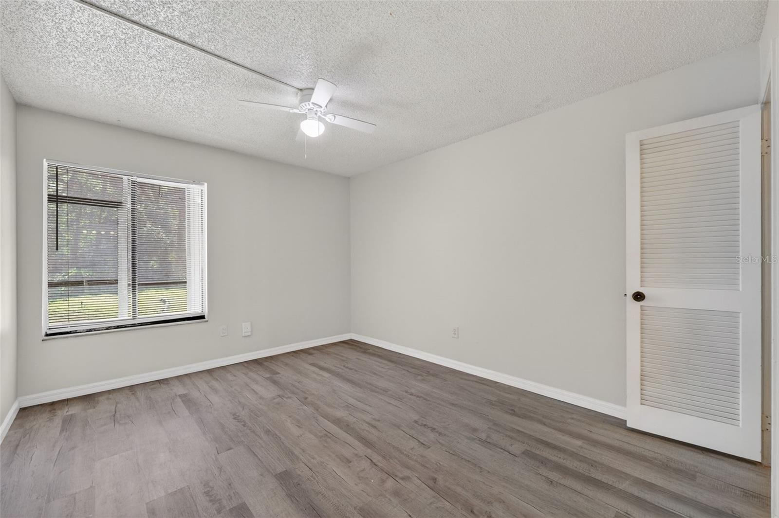 Image 16 of 29 For 11715 Raintree Village Boulevard A