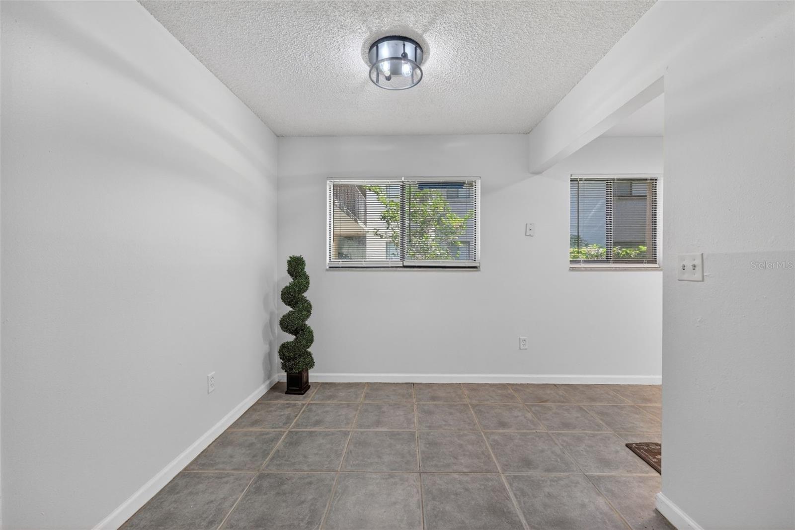 Image 5 of 29 For 11715 Raintree Village Boulevard A