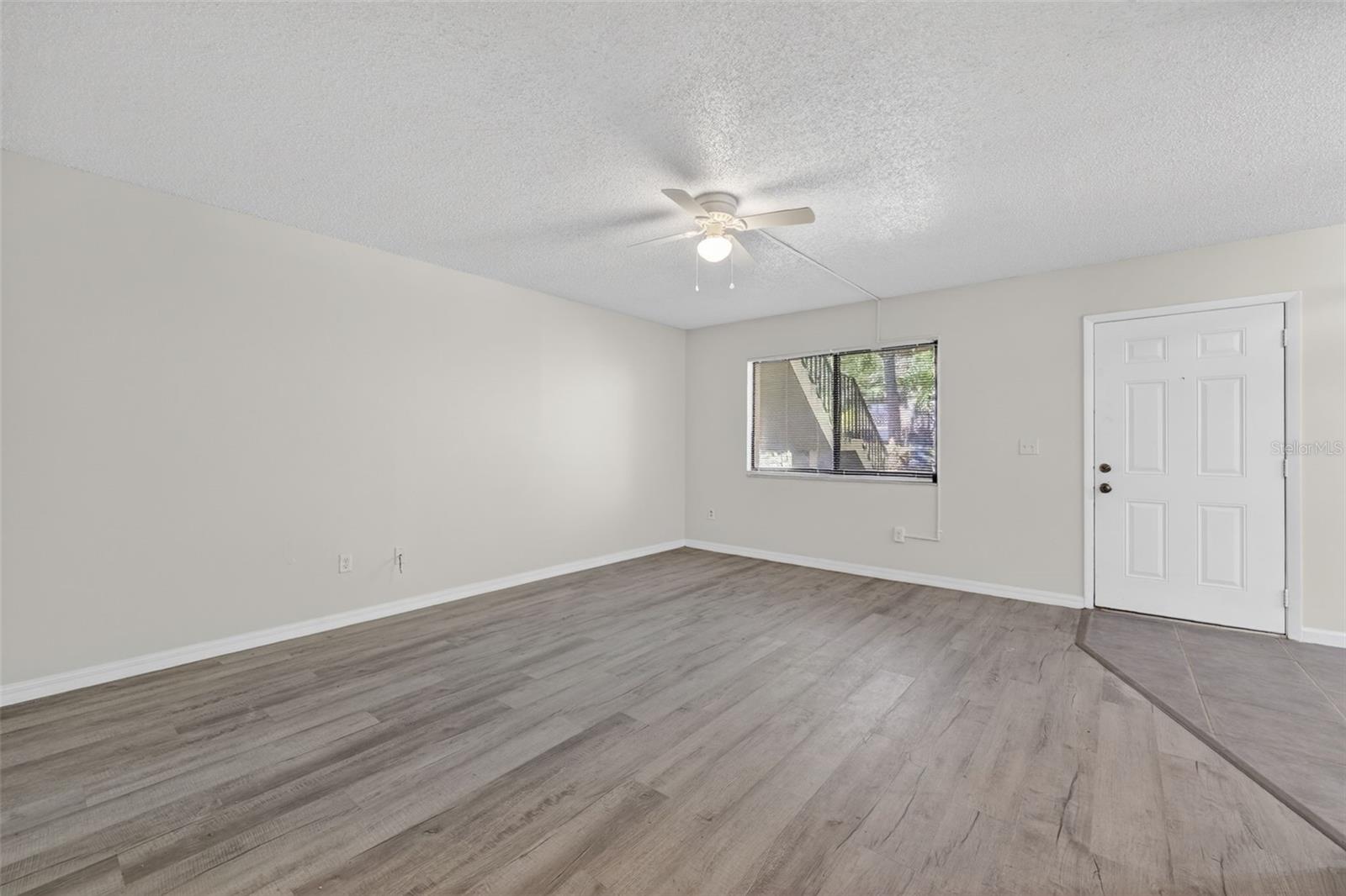 Image 8 of 29 For 11715 Raintree Village Boulevard A