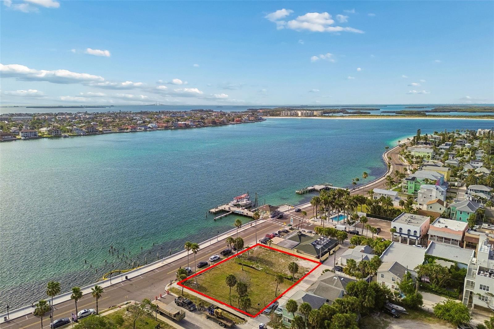 Image 17 of 33 For 808 Pass A Grille Way