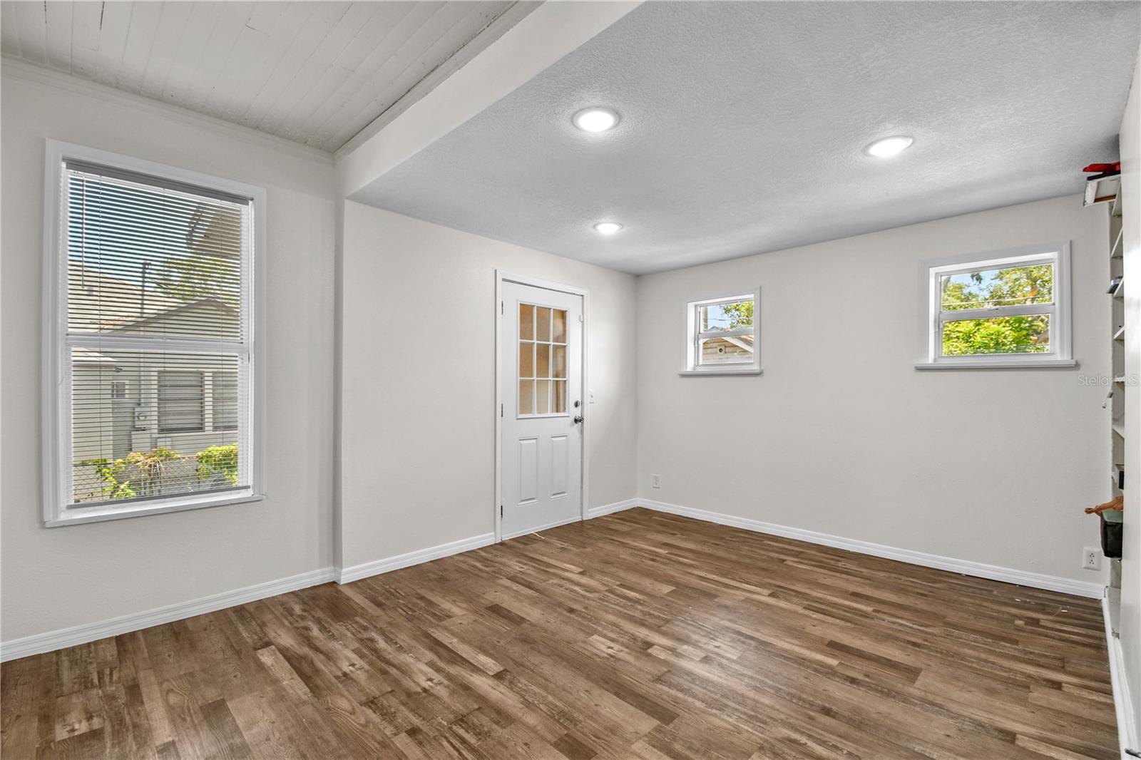 Image 12 of 22 For 766 13th Avenue S