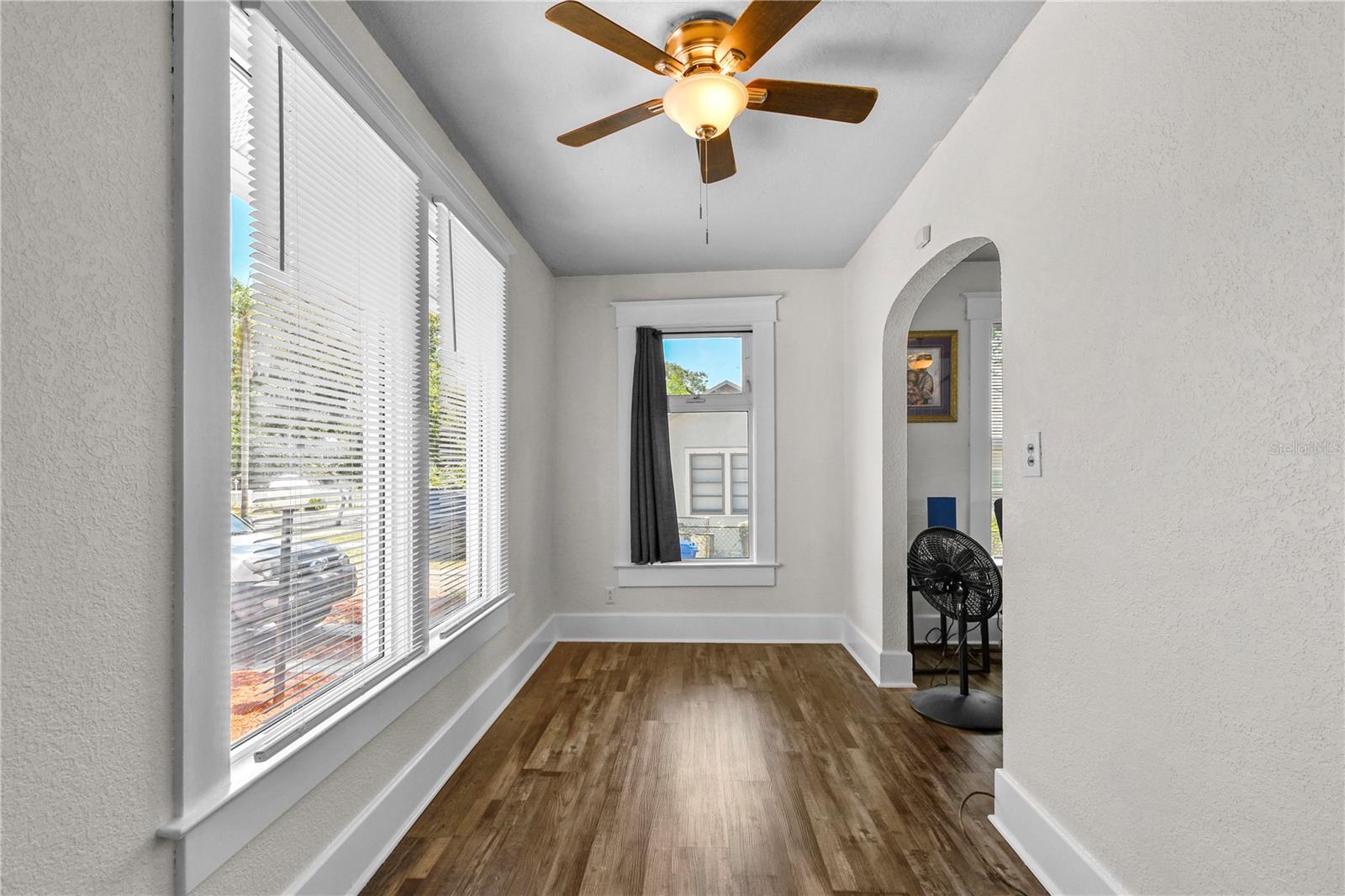 Image 16 of 22 For 766 13th Avenue S