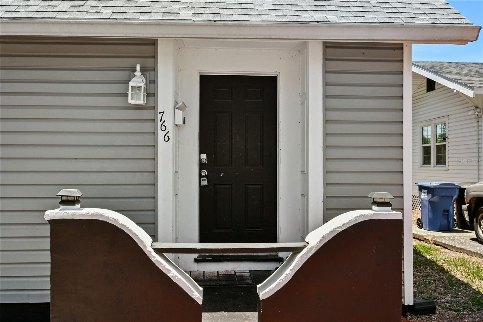 Image 2 of 22 For 766 13th Avenue S