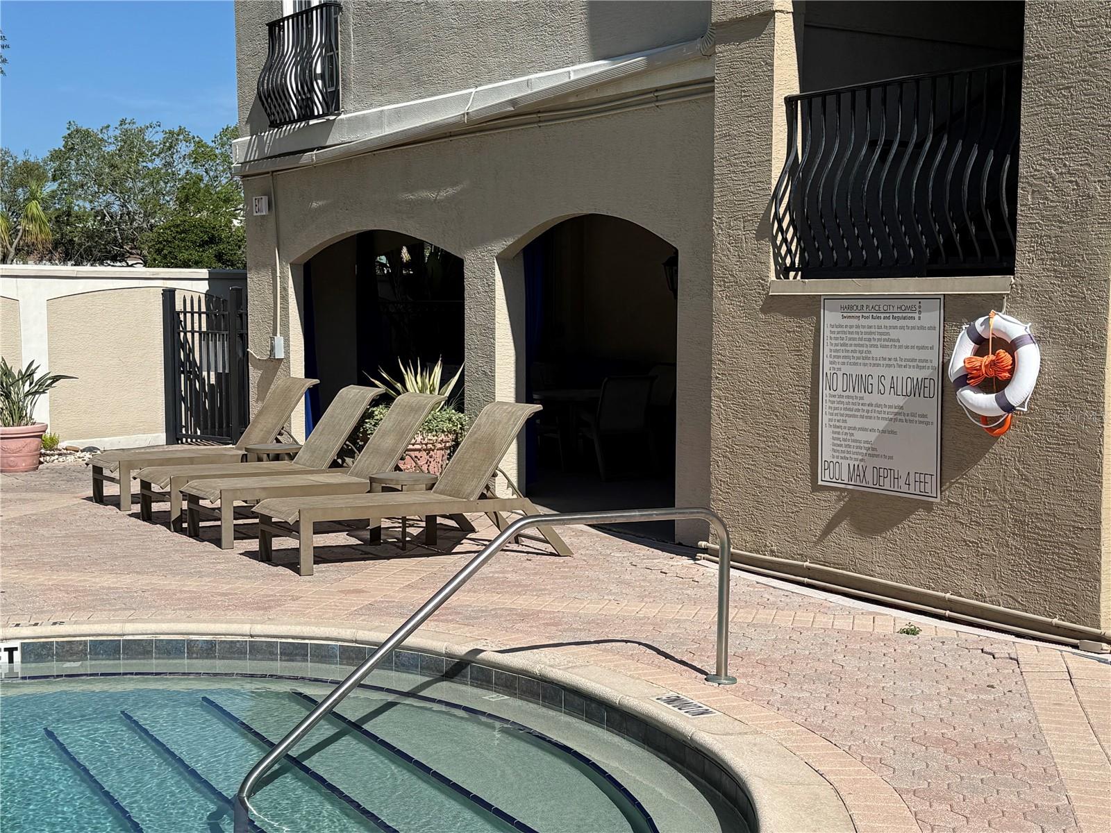 Image 19 of 20 For 501 Knights Run Avenue 2218