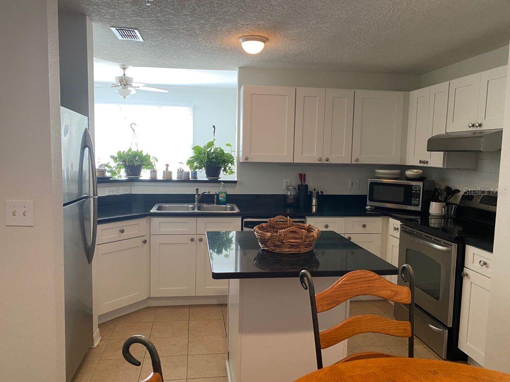 Image 8 of 20 For 501 Knights Run Avenue 2218