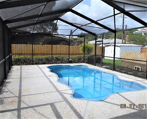 Image 13 of 16 For 4201 Benson Avenue N