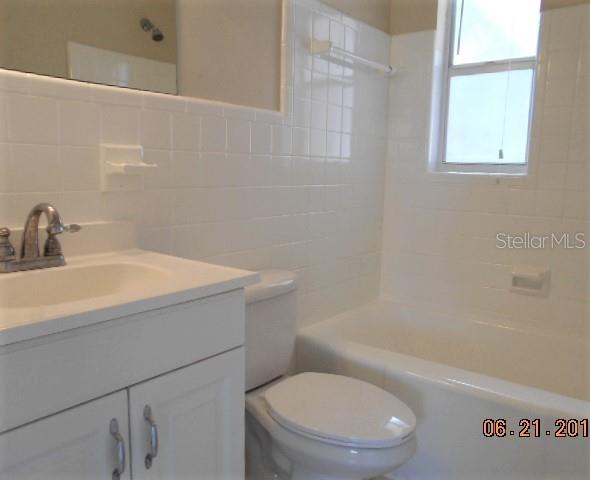Image 9 of 16 For 4201 Benson Avenue N