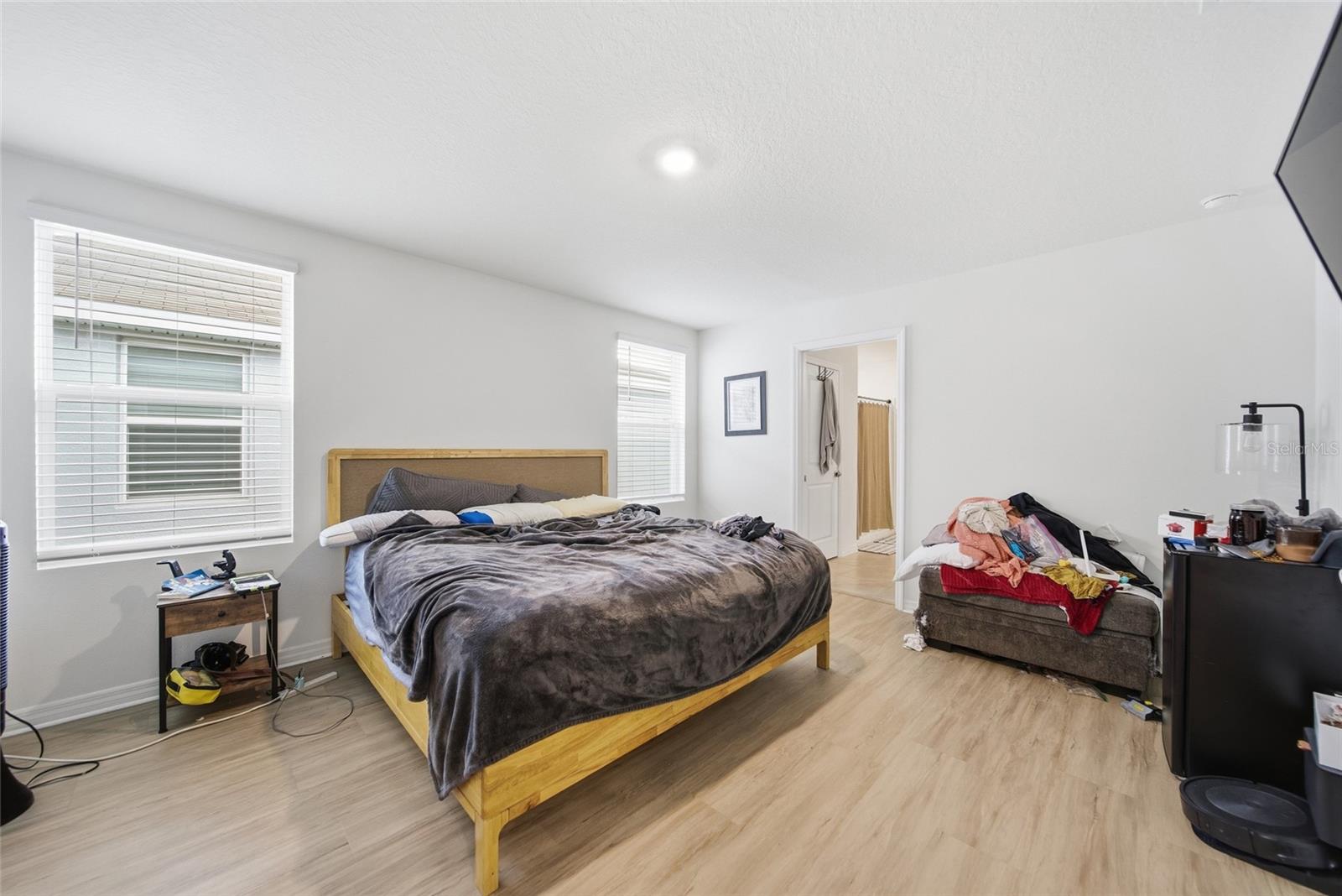 Image 10 of 15 For 13763 Thimbleberry Drive