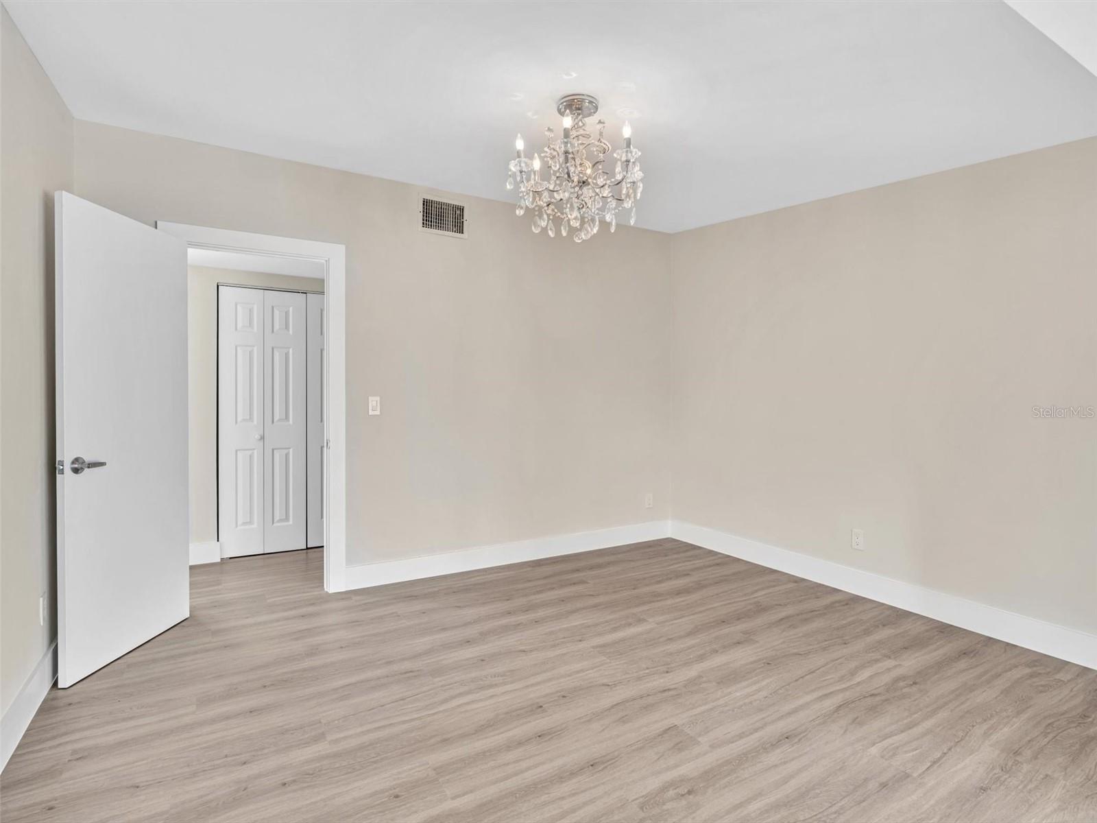 Image 53 of 88 For 12904 Banyan Road