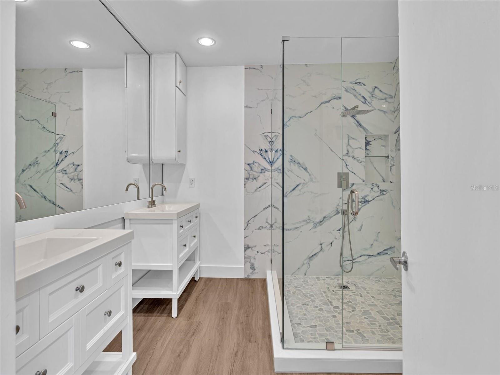 Image 70 of 88 For 12904 Banyan Road