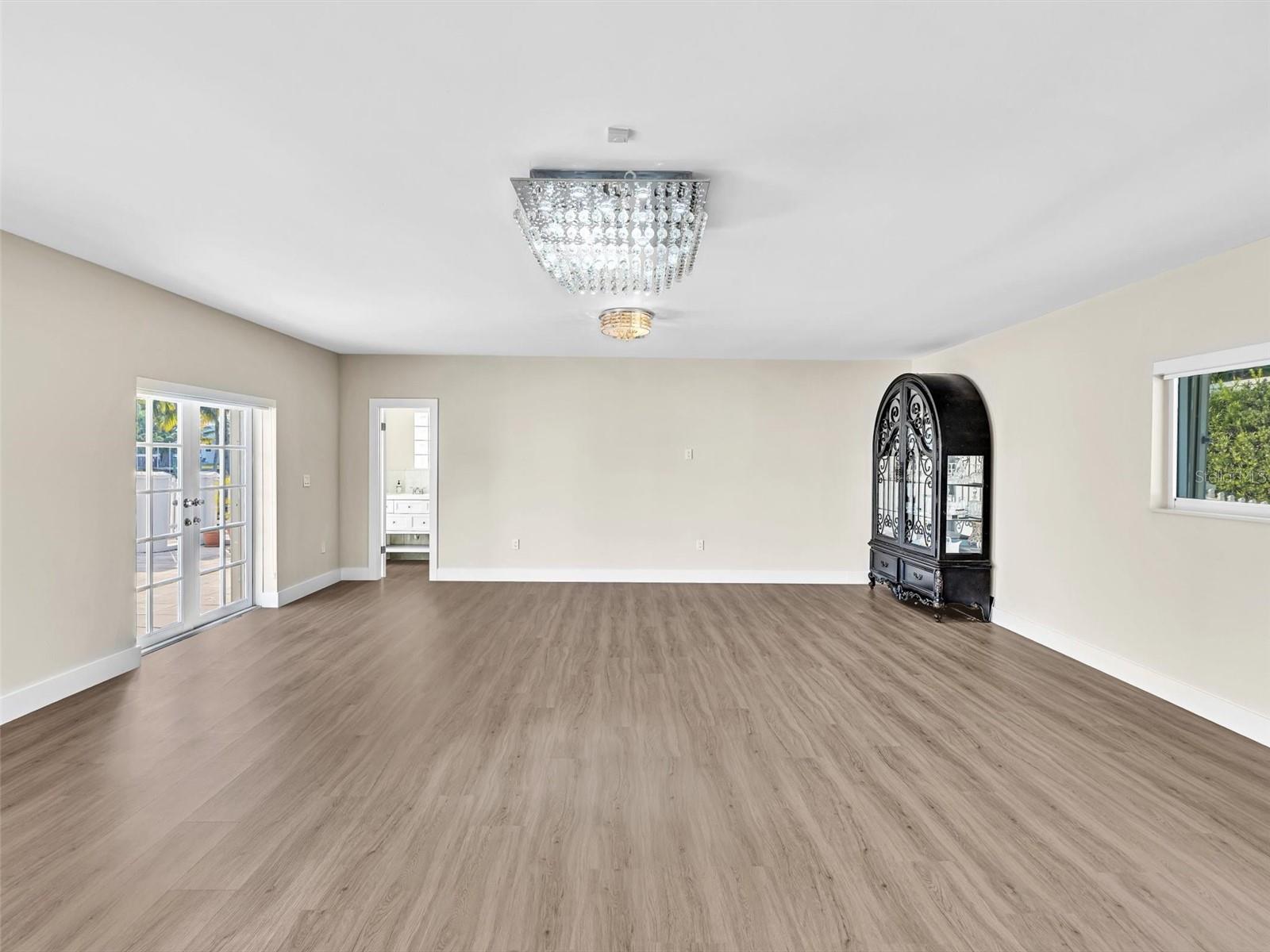 Image 76 of 88 For 12904 Banyan Road