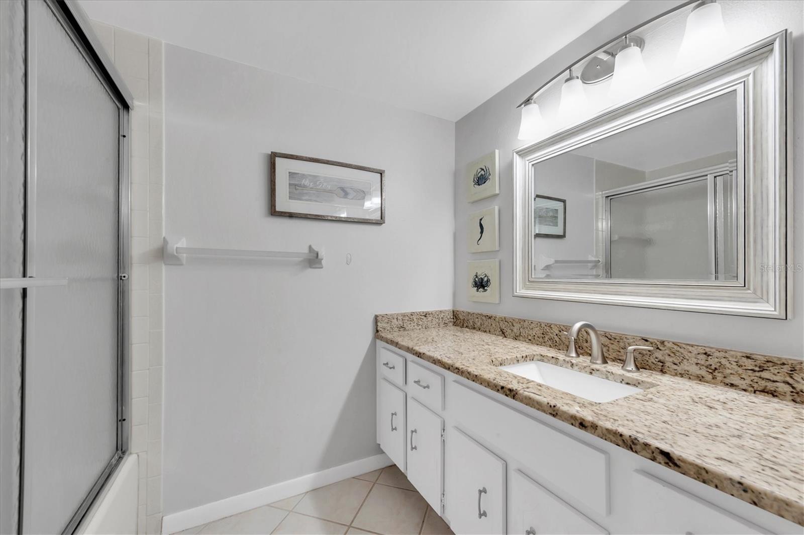 Image 16 of 27 For 845 Maple Court 103