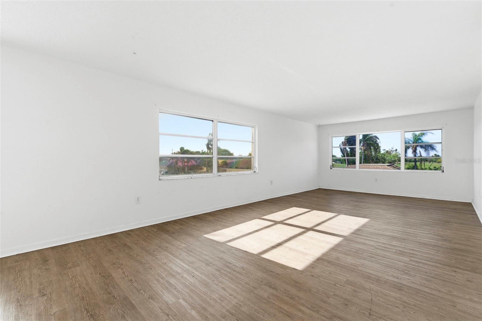 Image 13 of 49 For 8950 Park Boulevard 201